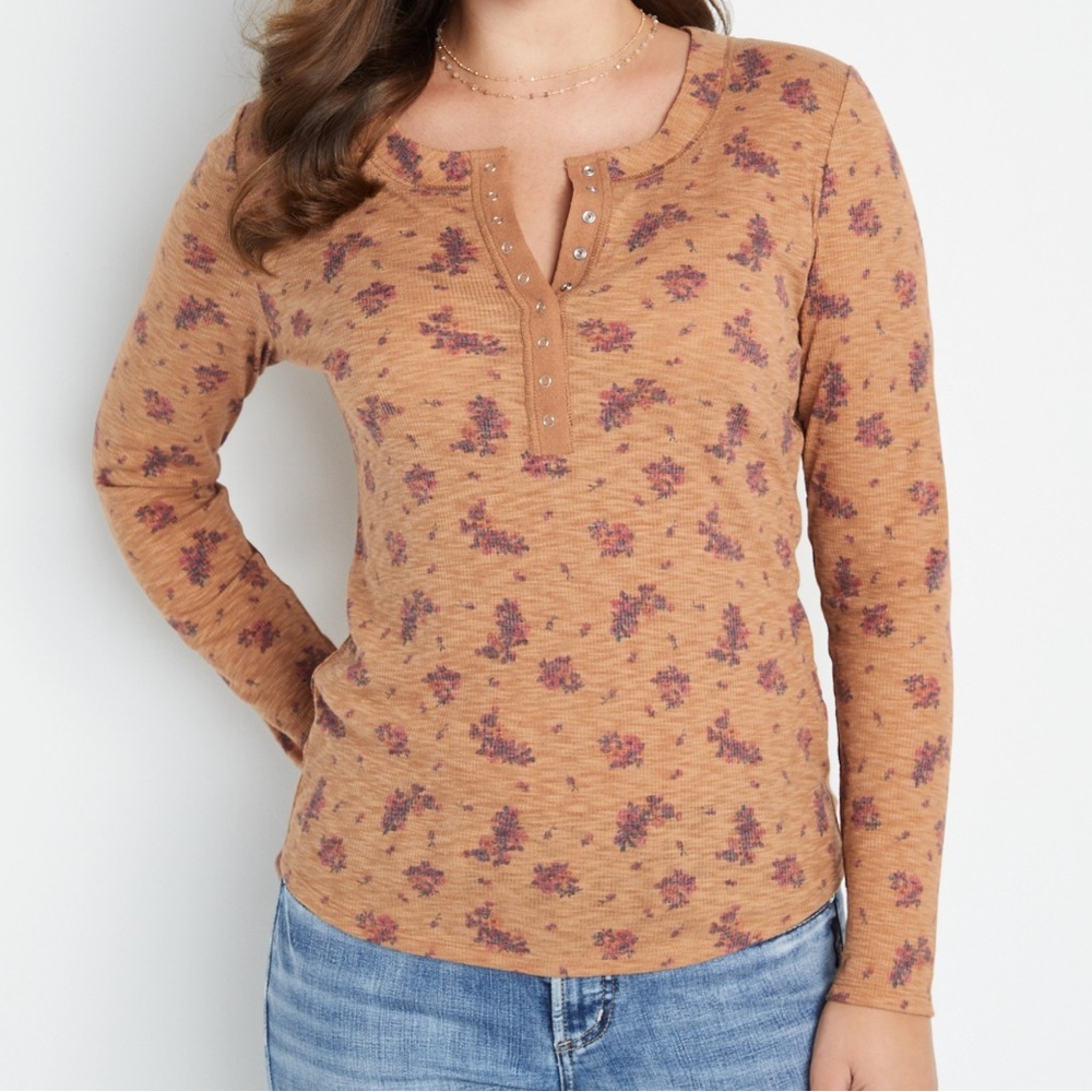 Maurices 24/7 top sz Med